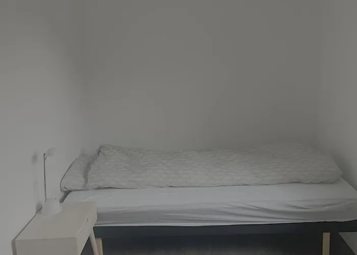 Stort Hus Med Fire Soverom Og 8 Senger * Tromsø